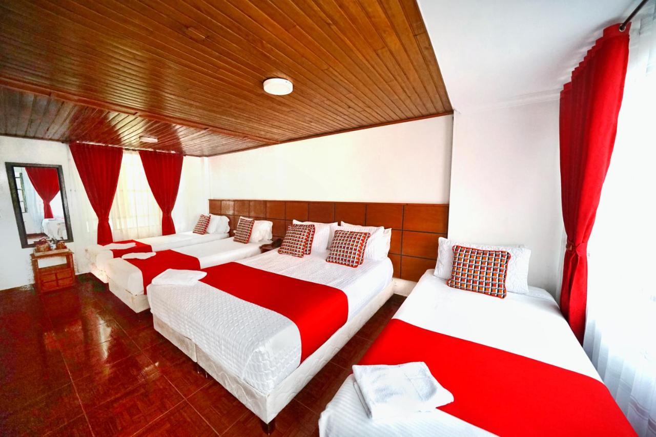 Hotel Embajada Real — Photos 2